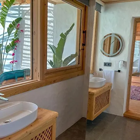 Kamp alanı Seaview Faralya